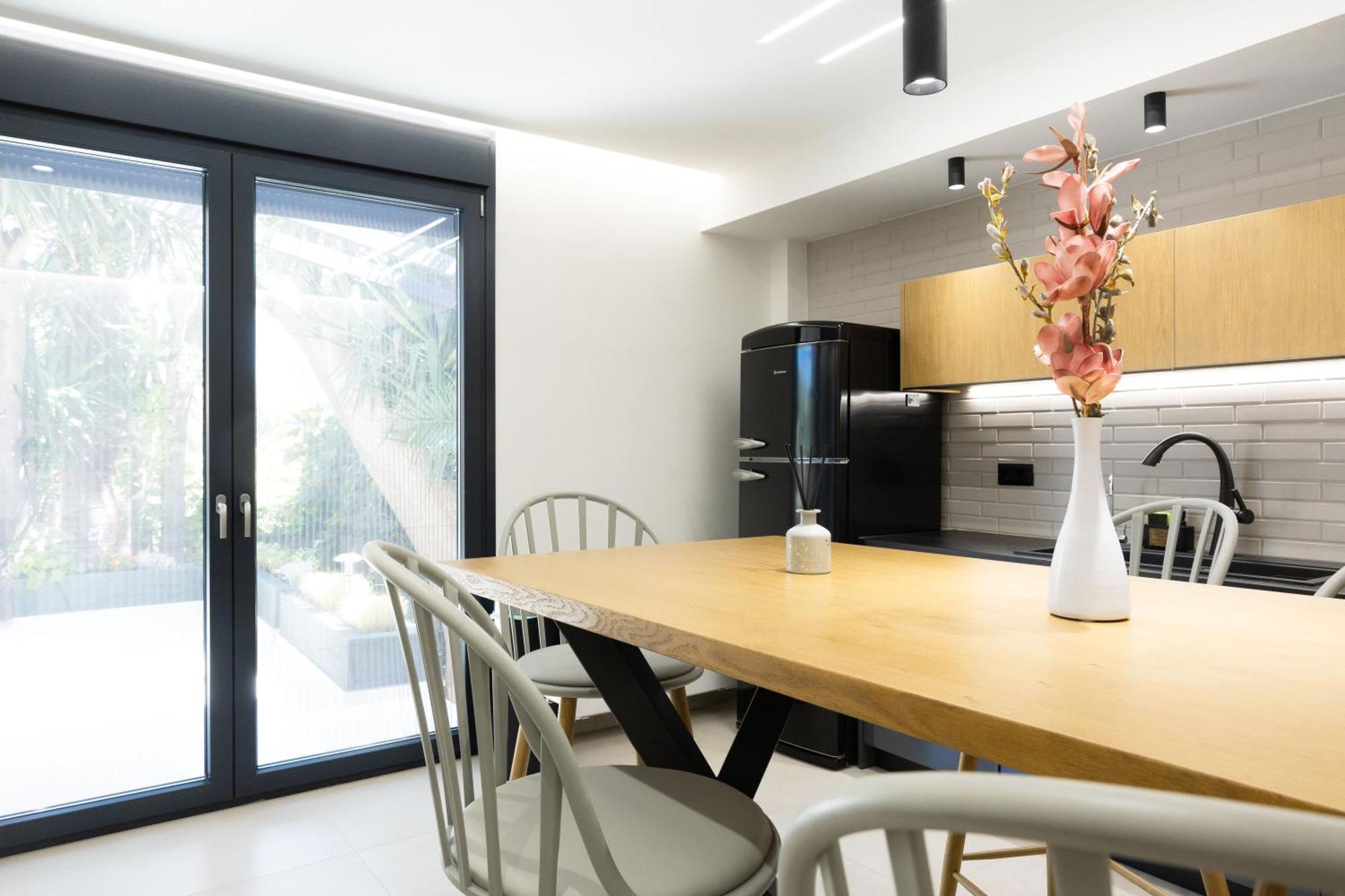 Malvina Homes Karteros
