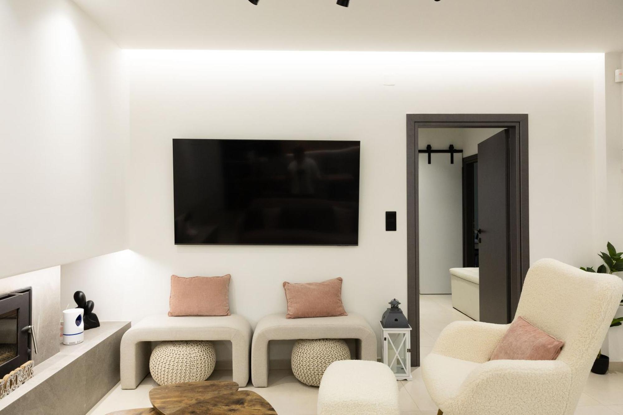 Malvina Homes Holiday home Karteros