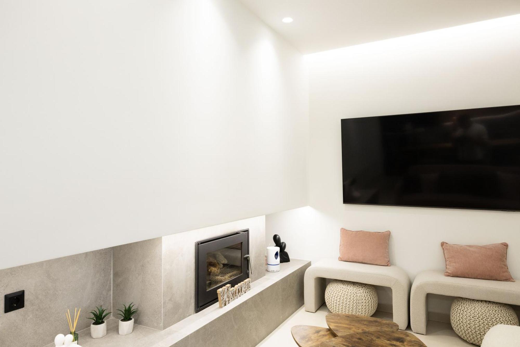 Malvina Homes Karteros